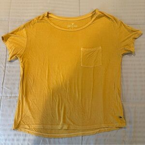 Women’s S American Eagle shirt